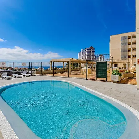 2 Bedroom With Garage In Playa Paraiso *