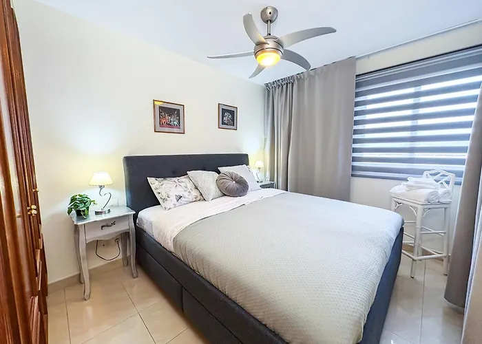 2 Bedroom With Garage In Playa Paraiso