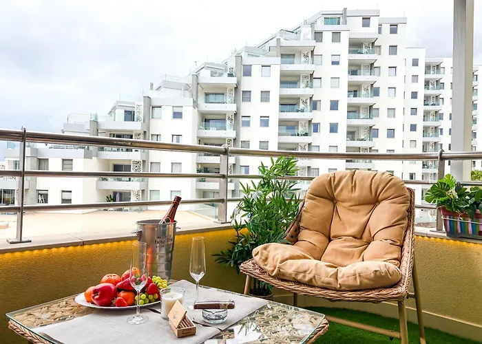 Lägenhet 2 Bedroom With Garage In Playa Paraiso *